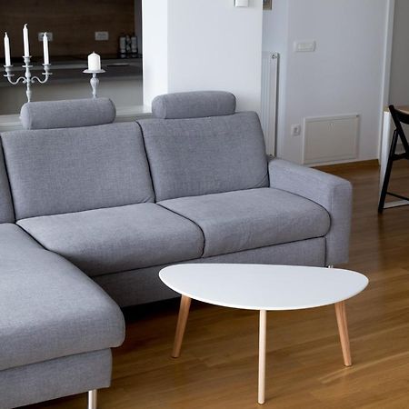 Auredius Deluxe Sea Apartment Koper Dış mekan fotoğraf